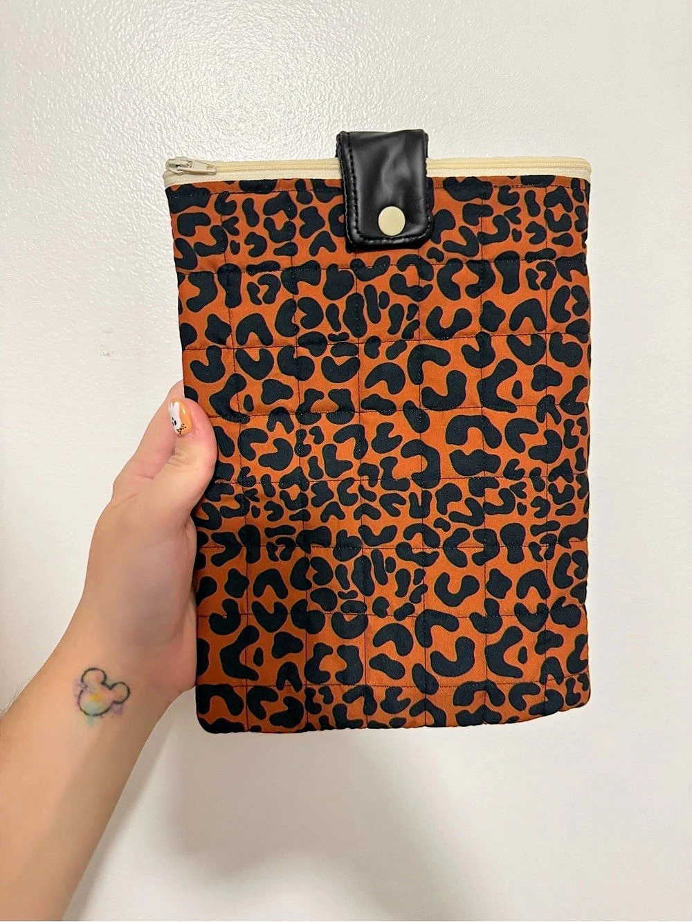 Leopard Print Bible/Kindle/Ipad Bag in Brown & Black Like New